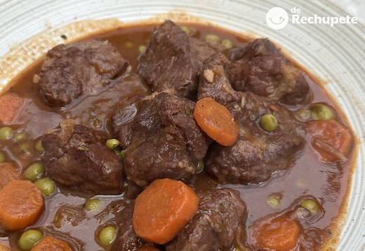 Ragú o ragout de ternera. Receta tradicional paso a paso - De Rechupete