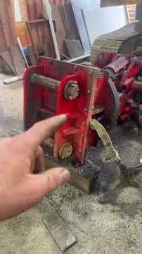 Installing an Articulating Grapple on an Excavator #fok #rednecktify #welding