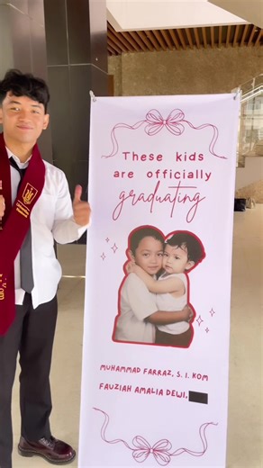 Creative Graduation Banner Ideas for Couples