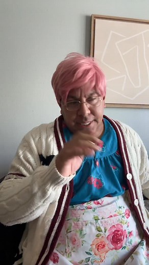 Quilt trip! #paula #granddaughter #familytime #xmas #xmasjingle #xmasdecor | josenotjuan