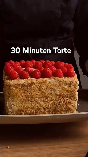 This cake is ready in 30 minutes – and nobody believes me.