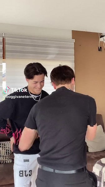 ✨🥊🥊 @Ivan Martinez @Boggi🧸 ✨ 🤗❤️ #boggi #ivanmartinez #boggivan #boggivanforever #boggivan20 #boggivanisreally #boggivanforever🙄 #boggivanforever😍😍 #viral #viralvideo #video #tiktok #viraltiktok #forever #fyp