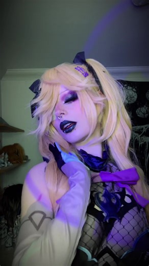 Fischl Cosplay Ideas from Genshin Impact