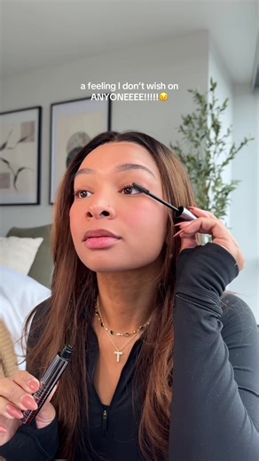 Makeup Tips for a Safe Routine: Avoiding Mascara Mishaps