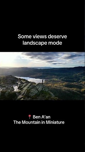 Ben A’an Summit on a clear day. A little hill, gorgeous little hike with some epic views. Scotland❤️