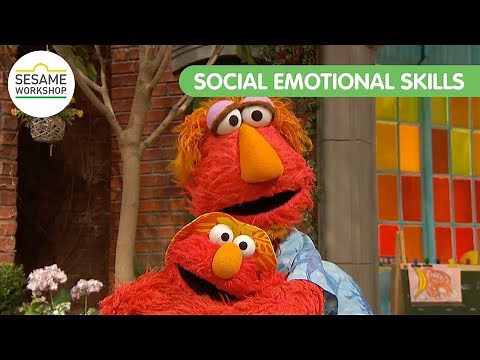 Elmo's Dad Offers Elmo Comfort | Social Emotional Skills