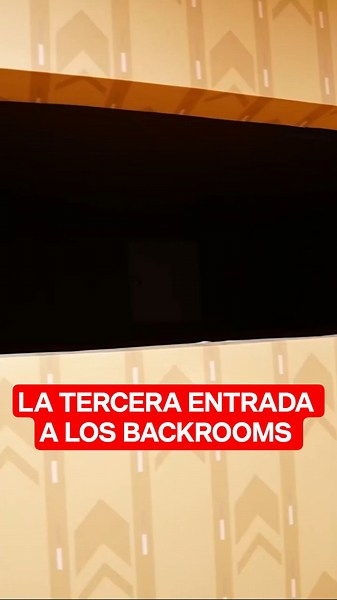 THIS IS THE SECRET ENTRANCE TO THE BACKROOMS 😱 - Fede Vigevani #mysteryclub #fedevigevani