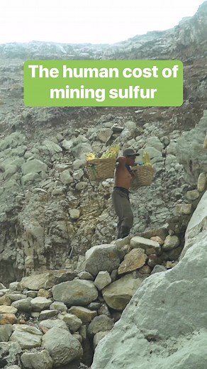 There is a terrible cost to those who work mining sulfur. #labor #mines #workcondition | Business Insider