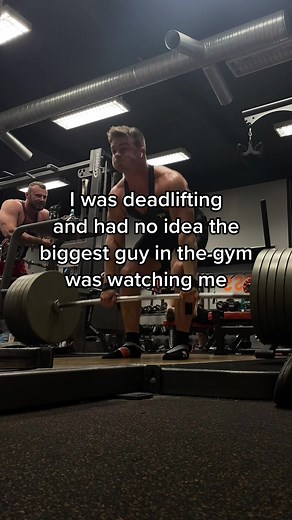 I didn’t see this until i got home 😂🥹 #deadlift #gymtok #fittok #gymrat #gymhumor #reactions #fyp