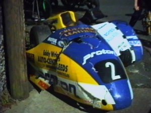 Huge Sidecar Crash - Isle of Man TT 1995
