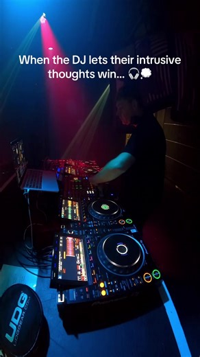 When DJing Meets Intrusive Thoughts in a Mashup