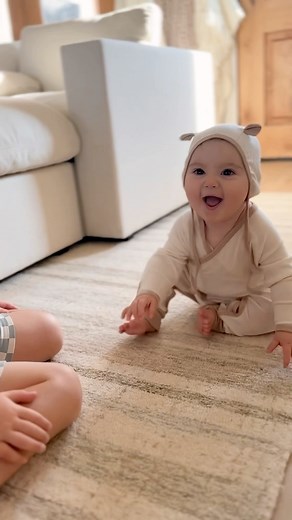 Tammy Merecka | Morning dose of baby cuteness 🥹 Quinn’s little outfit is from one of our favorite small shops @hellolittlecrew - she’s a twin mama too!... | Instagram