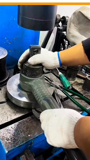 14K views · 22 reactions | The assembly process of the drive shaft #machine | High-Tech Manufacturing | Facebook