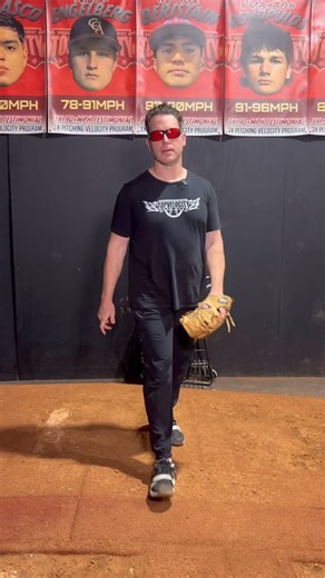 🔥 Why Most Pitchers Struggle to Build Momentum at Leg Lift It’s not the lift leg that’s the problem… It’s the back hip. While everyone’s obsessed with what the lift leg is doing — ➡️ Kick it back ➡️ Internally rotate it ➡️ Swing it open… They’re ignoring the real driver of momentum: the back hip. 💥 This is the ONLY leg on the ground — the engine of the kinetic chain. Here’s the truth: ❌ Just lifting and falling? You’re not creating power. ❌ Pushing the hip out into abduction? No stretch-shorte