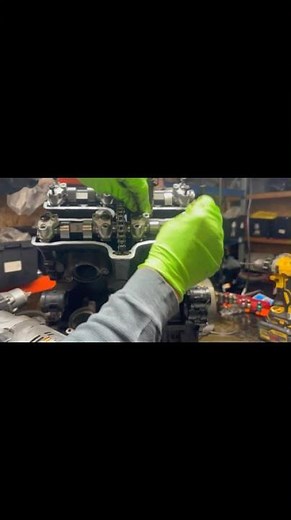 Inside the VMAX 1200: Twin Cam Teardown!
