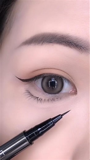 Lower Eyelash Drawing Tutorial | Natural & Clean Eyeliner Eye Makeup#shorts#eyetips#eyemakeup #shoer
