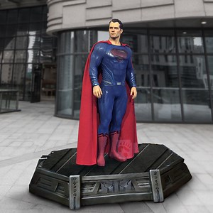 [Hot Item] Marvel Figure Statue Outdoor Superman Sculpture for Theme Park