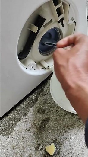 How to open stuck door on a front load Fully Automatic Washing machine