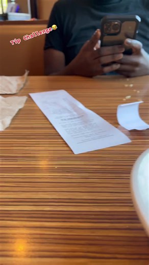 Just A Little Fun😂💯 @dynasty_customz #tipsandtricks #fyp #viral #pause #waiterchallenge