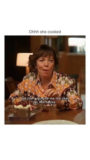 Movies | Memes on Instagram: "Ohhh she cooked Credits: Searchlight Pictures / Directed by Jay Roach, written by Tony McNamara, starring Olivia Colman, Benedict Cumberbatch, Andy Samberg, Allison Janney. The Roses (2025) is a dark comedy remake of the 1989 classic The War of the Roses, itself based on the novel by Warren Adler. The film reimagines the famously vicious marital breakdown through a modern lens, blending sharp satire with emotional cruelty and biting humor. The story follows a seemin