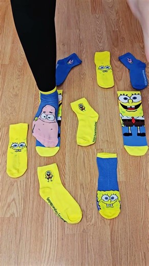 Super cool SpongeBob Socks😁😊Funny video