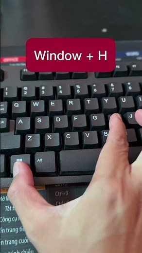 Convert speech to text in Word #keyboardshortcuts #computertips #howtoconvertspeechtotext