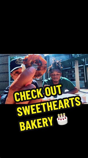 Day 5 & we still showing love to Nashvilles Black businesses! We pulled up to Sweetheart’s & tried both the sweet & savory cinnamon rolls… yeah, it’s different in the best way. Menu switches every month so it’s always something new. Catch him at Nashville Farmers Market every Wednesday 10–3:30 This your reminder! support don’t stop. Share, like, comment or follow to show love to 615 Black businesses 👇🏾 @Sweethearts Bakery #nashvillebaker #SupportBlackBusinesses #blackownedbusiness #nashvillepl