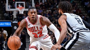 Bulls 98-93 Spurs