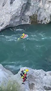 INTERVENTION DU SERVICE NAUTIQUE DU SDIS DE L’HÉRAULT Début Mai, les sapeurs-pompiers de l’Hérault intervenaient dans les Gorges de l’Hérault, Commune d’Aniane, plus exactement au Pont du Diable pour le sauvetage de deux touristes Australiens bloqués au milieu du cours d’eau Les nageurs sauveteurs aquatiques de Sète et Marx Dormoy (Montpellier) et les pompiers du centre de secours d’Aniane étaient engagés sur cette intervention. | Sapeurs-Pompiers de l'Hérault - SDIS 34