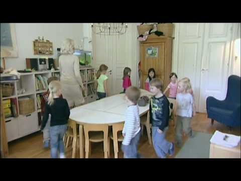 Miitta-täti - Tellervo opettaa lapsia