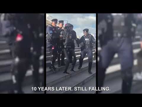 Robots Were Supposed to Take Our Jobs. They Cannot Even Walk.