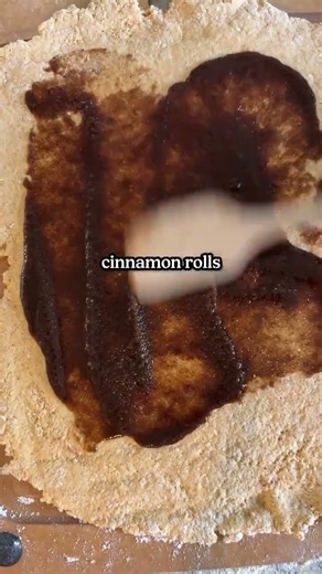 Pumpkin Cottage Cheese Cinnamon Rolls 😍 Ingredients 1 cup cottage cheese blended 1/2 cup