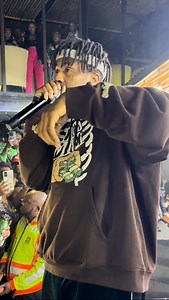 5.8K views · 156 reactions | EMTee Da hustler performing Roll up Re-up featuring the late AKA IV League and Wizkid at FrostBite Lifestyle | Fifth Avenue | Facebook