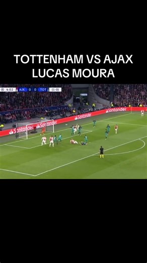 Kakva je igračina bio Lucas Moura 🇧🇷… Ali pre toga, da vas pitamo, šta bi ovo 😮 Kakva je ovo utakmica bila 💥 Delovalo je kao da je sve gotovo, a zapravo je samo bio početak kraja za Ajax na domaćem terenu protiv Totenhema koji su mnogi otpisali već na pauzi kada je bilo 2:0… Kasnije, u drugom poluvremenu, ništa nije moglo zaustaviti Lucasa Mouru 🇧🇷 koji je pokazao zašto je prošao najbolje timove sveta poput PSG-a i Totenhamma. Sa tri pogotka vodi “Petlove” dalje u finale Lige šampiona ! To