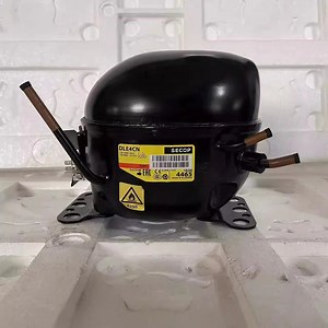 [Hot Item] Commercial Industrial Mini Refrigerator Compressor R134 a Refrigeration Parts Compressor