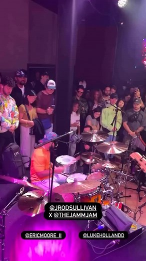 22K views · 3.6K reactions | Yo Family, @the4korners just dropped the full show from this night with @jammcard on all DSPs! Go stream it! ⚡️ #JrodSullivan #The4Korners #Jammcard #Fusion #Jazz | Jerrod J-rod Sullivan | Facebook