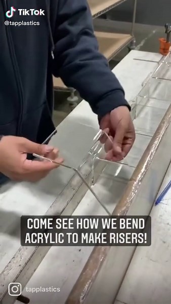 #acrylic #plasticfabrication #bendingacrylic #bendingplastic #tapplastics