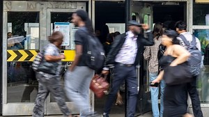 How commuters are dealing with Montreal’s public transit strike