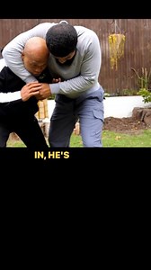 Unleash your inner warrior! 🤼‍♂️ Master Wong's headlock-breaking skills are here to empower you. Ready to take charge? Dive into the video now and gain essential self-defense knowledge! CLICK THE LINK IN BIO. 🥷 | Master Wong