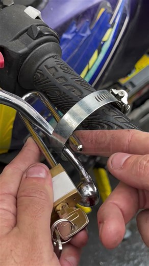 Stronger motorcycle security with a simple idea A quick trick that #USA #MotoSafety #MechanicTip