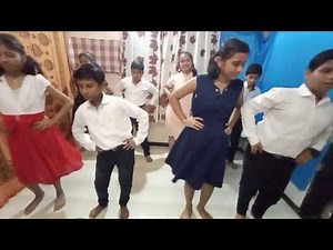 Merry Christmas Polka Dance