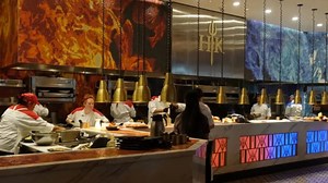 Hell's Kitchen: The dress code at Gordon Ramsay’s restaurants, explained