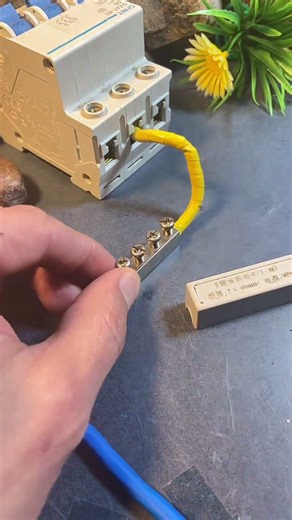 How To Copper and Aluminum Wire Connection Technique #WiringTips #shortsfeed #copper #aluminumwire