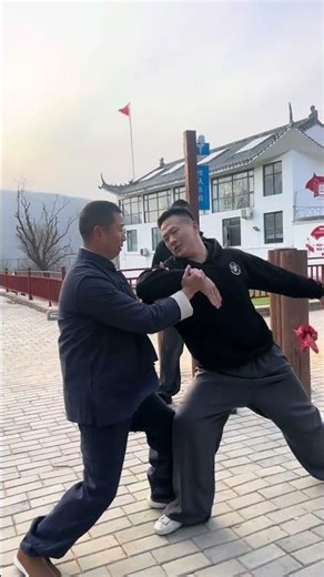 Master Shaolin's Grappling Hand in One Move