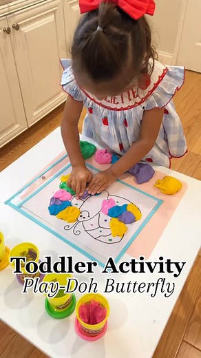 Busy Toddler Activity 🦋✨ Comment LINK and I’ll send you everything I used for this fun butterfly fine motor activity! https://liketk.it/5lDve This one kept my toddler entertained for over 30 minutes 🙌 and it’s: ✨ Great for fine motor skills ✨ Easy to set up ✨ Mess-free fun with @playdoh ✨ Perfect for quiet time or rainy days Simple, colorful, and engaging—your little one will love it! 💕 #toddleractivitiesathome #toddlersofinsta #playdohfun #toddlermomlife #finemotoractivity #finemotordevelopm