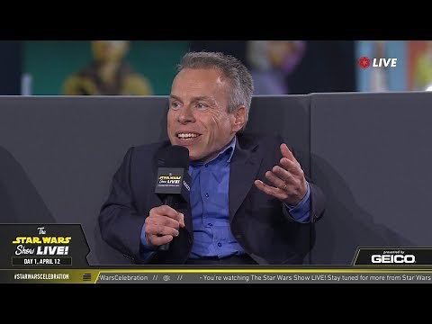 Warwick Davis Takes The Stage At SWCC 2019 | The Star Wars Show Live!