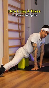 A full side split can take a long time. For many people, it can take up to five years. It took five years for me as well. One of the most effective ways to approach this journey is through progressive relaxation and smart support. Start by relaxing into the side split using props, such as yoga blocks, placed under your thighs. Set them as high as you need so your body can release tension without forcing the position. When you are ready to progress, move the blocks closer toward the center of you