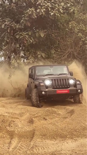 Thar 🔥 vs fortuner 😈 hill climbing 😍🥰 #viralshorts #thar #fortuner