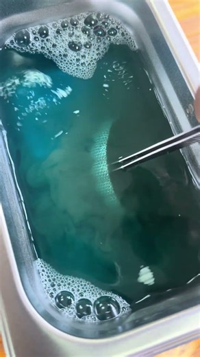 Satisfying grillz cleaning transformation #grillz #diamond #jewelrycleaning