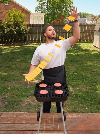 it's the perfect weather for a cartoon-cookout #Cartoons #LooneyTunes #CalebsCartoons #grilling